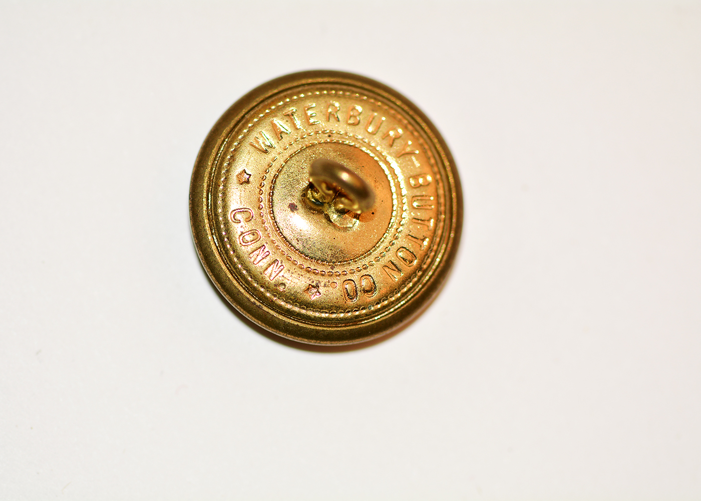 Vintage Bronze U.S. Army Uniform Buttons | EBTH